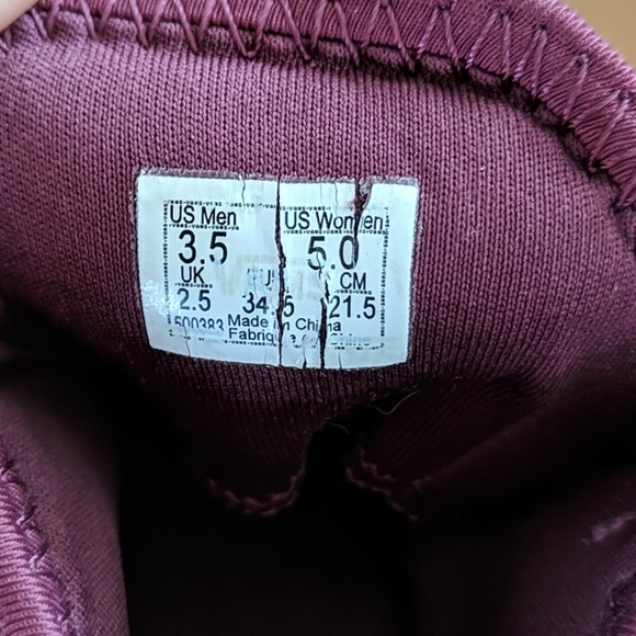 Vans burgundy elastic slip on - Picture 5 of 5